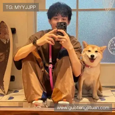 卓骅明